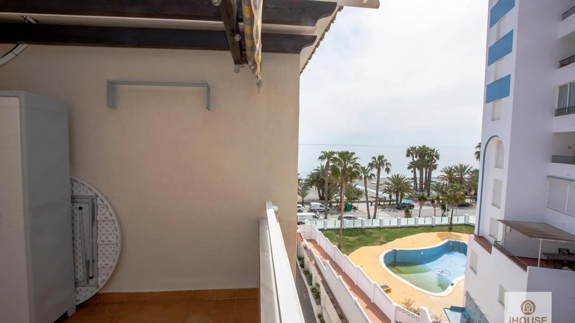 Ipanema Pool Velilla Beach 阿尔姆尼卡